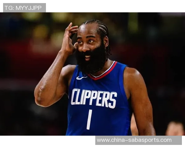 快船命运多舛哈登绝杀遭犯规裁判无视令人唏嘘