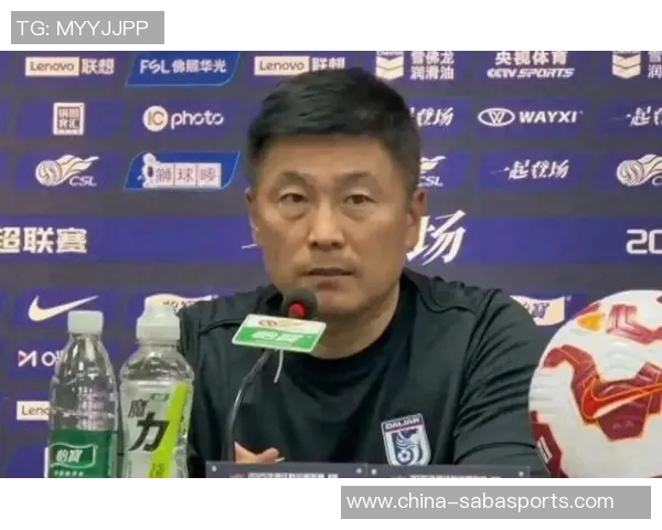 李国旭透露接到电话邀请竞聘国足主帅职位的背后故事与心路历程